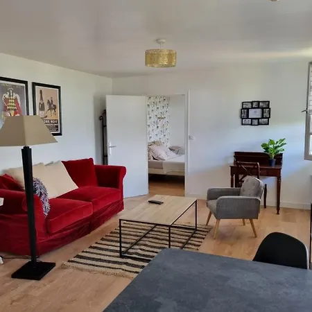 Appartement Location Saisonniere Situe A Saumur